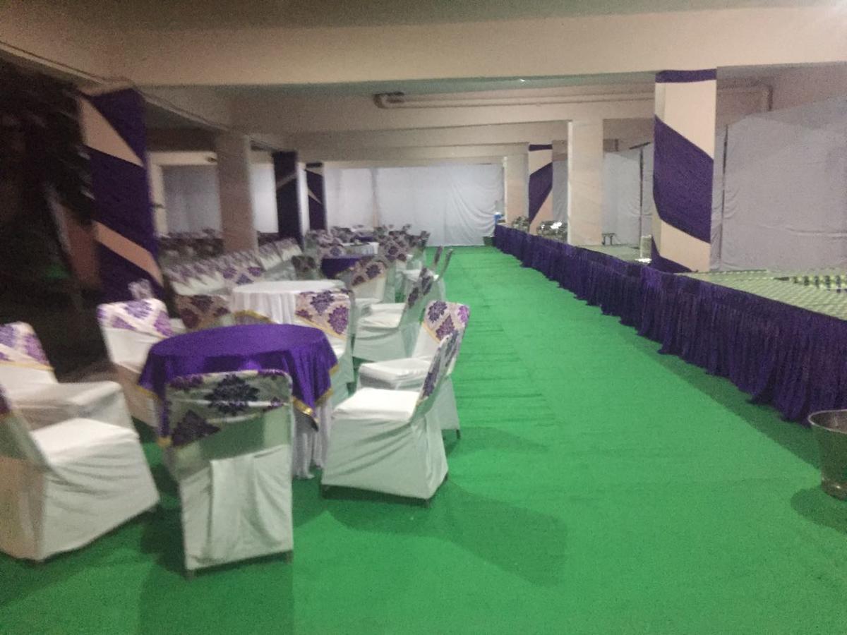 Bhīm Tāl Greenwood Hotel מראה חיצוני תמונה